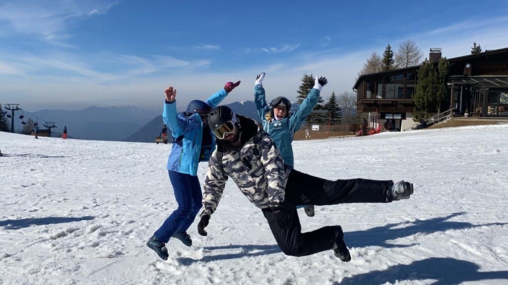 Thrill-seeking students hit slopes for Austrian adventure