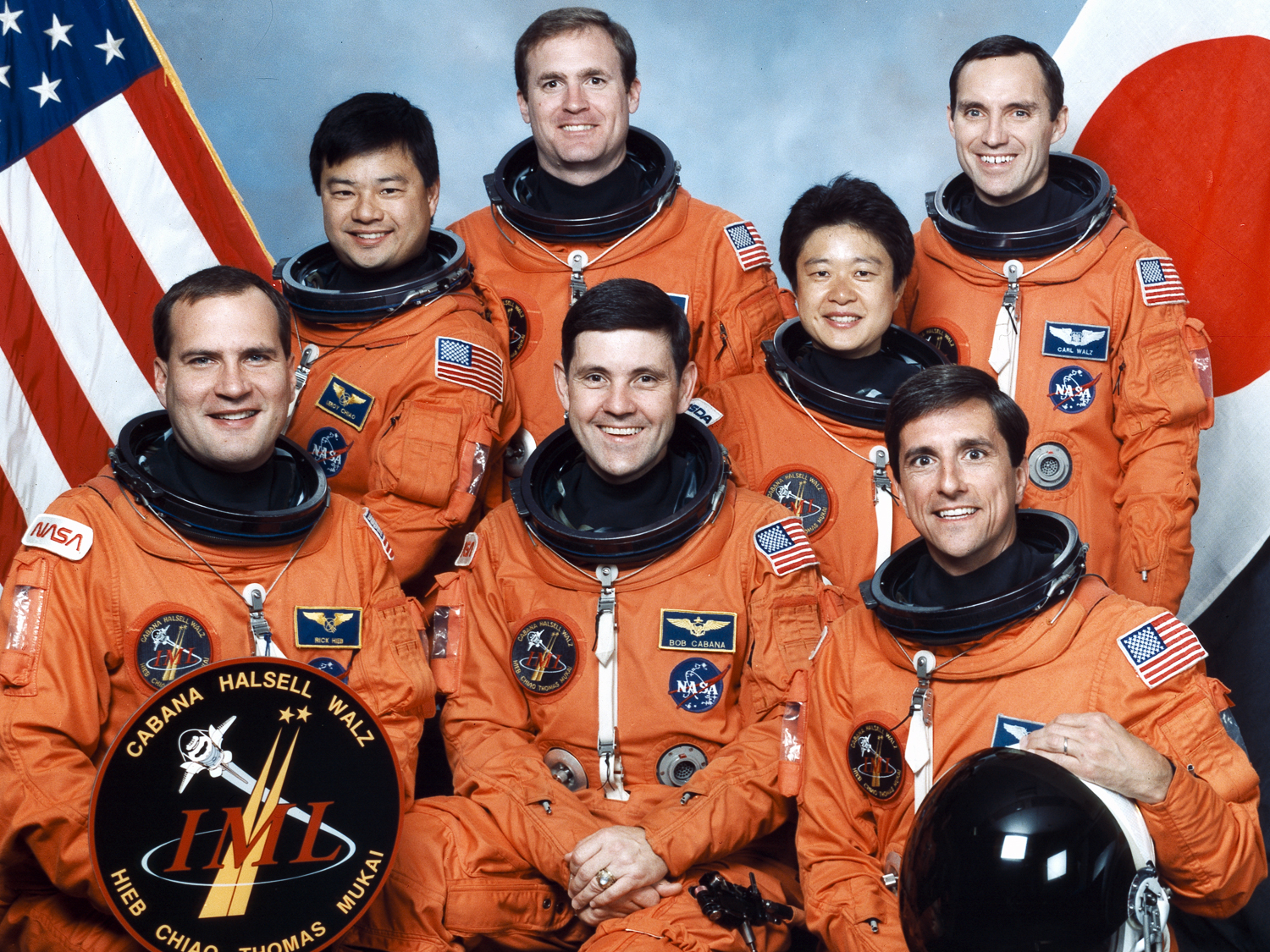  STS-65 official crew portrait. 