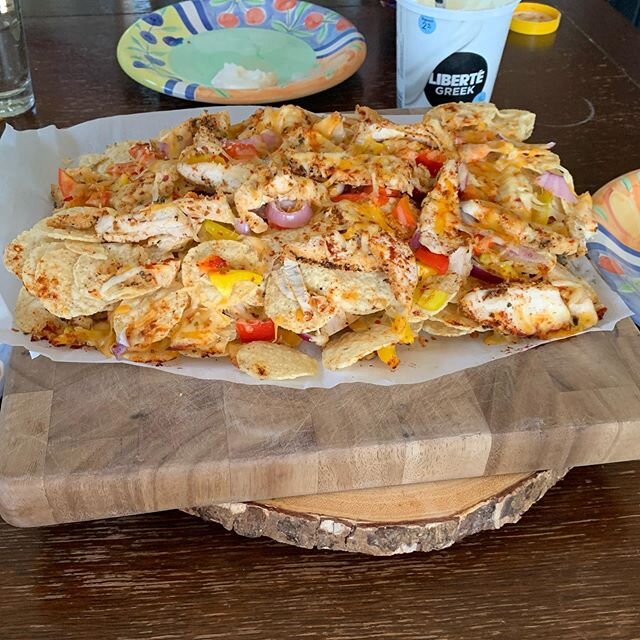 COVID Dinner #1,349,578 - Chicken Nachos. #givenup #goodchoices #hangry .
.
@ashley.buczkowski