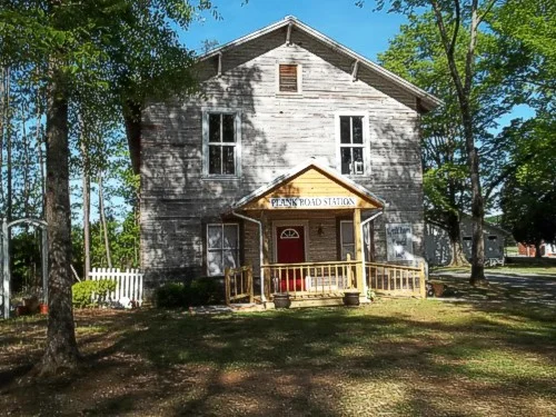 Plank Rd Station Art Extravaganza