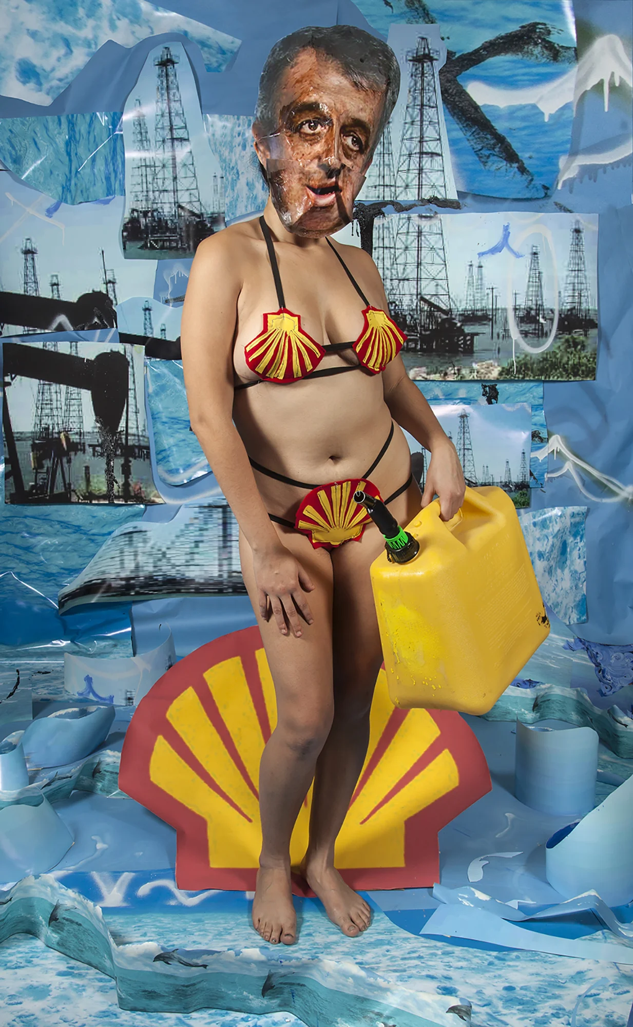 Sheida Soleimani, People’s Minister of Petroleum, Venezuela, 2017. Archival pigment print, 60 x 40 inches.
