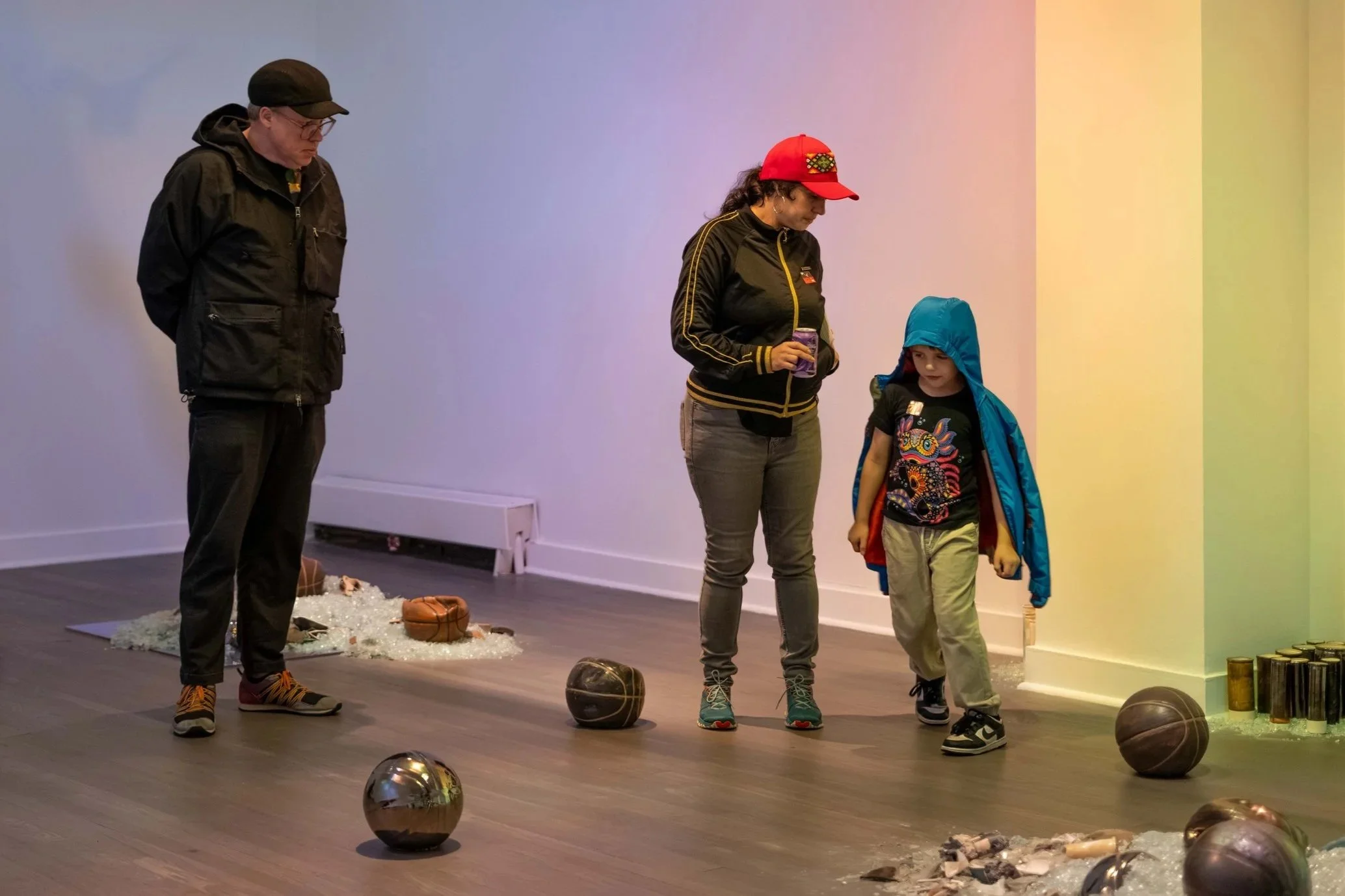 Closing program for  Boomerang  by Jairo Sosa, with food by Papitropical, tarot readings by Rei, and drinks by The Bronx Brewery. Photo by Leo Ng.