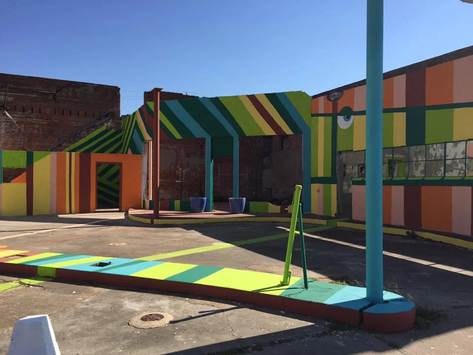 COLOR LAB MURAL