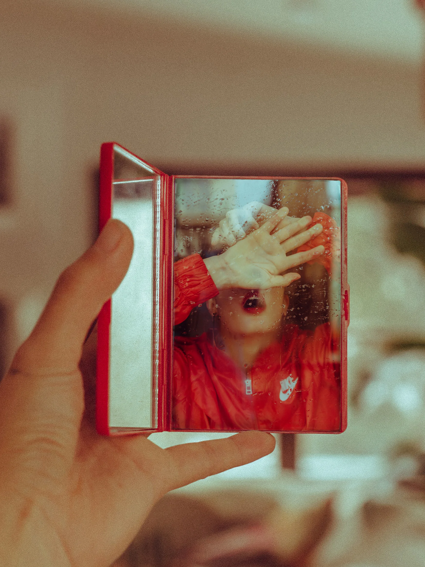 Mirror1.jpg