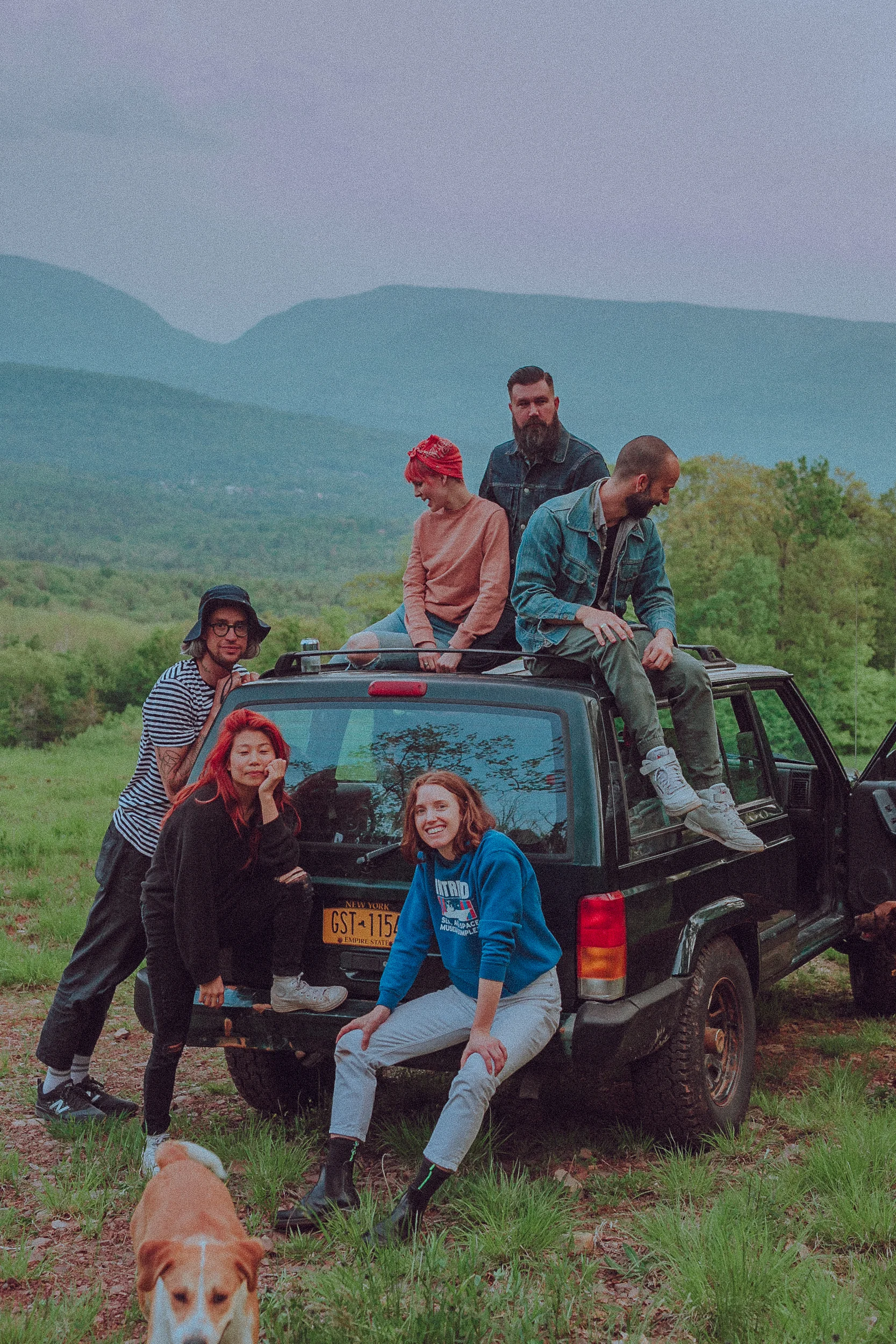 KIDSONAJEEP-2.jpg