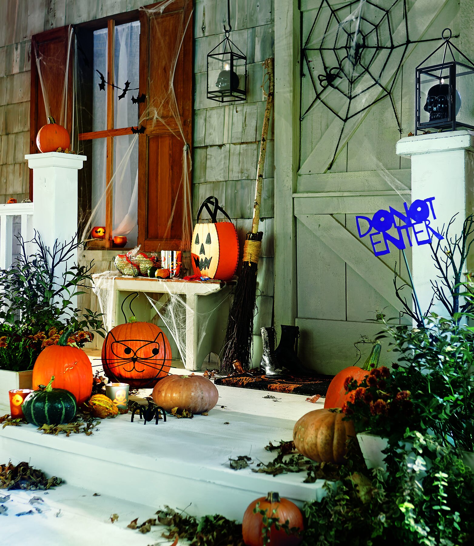 5 simple Halloween decor ideas that never *felt* so good — tag ...