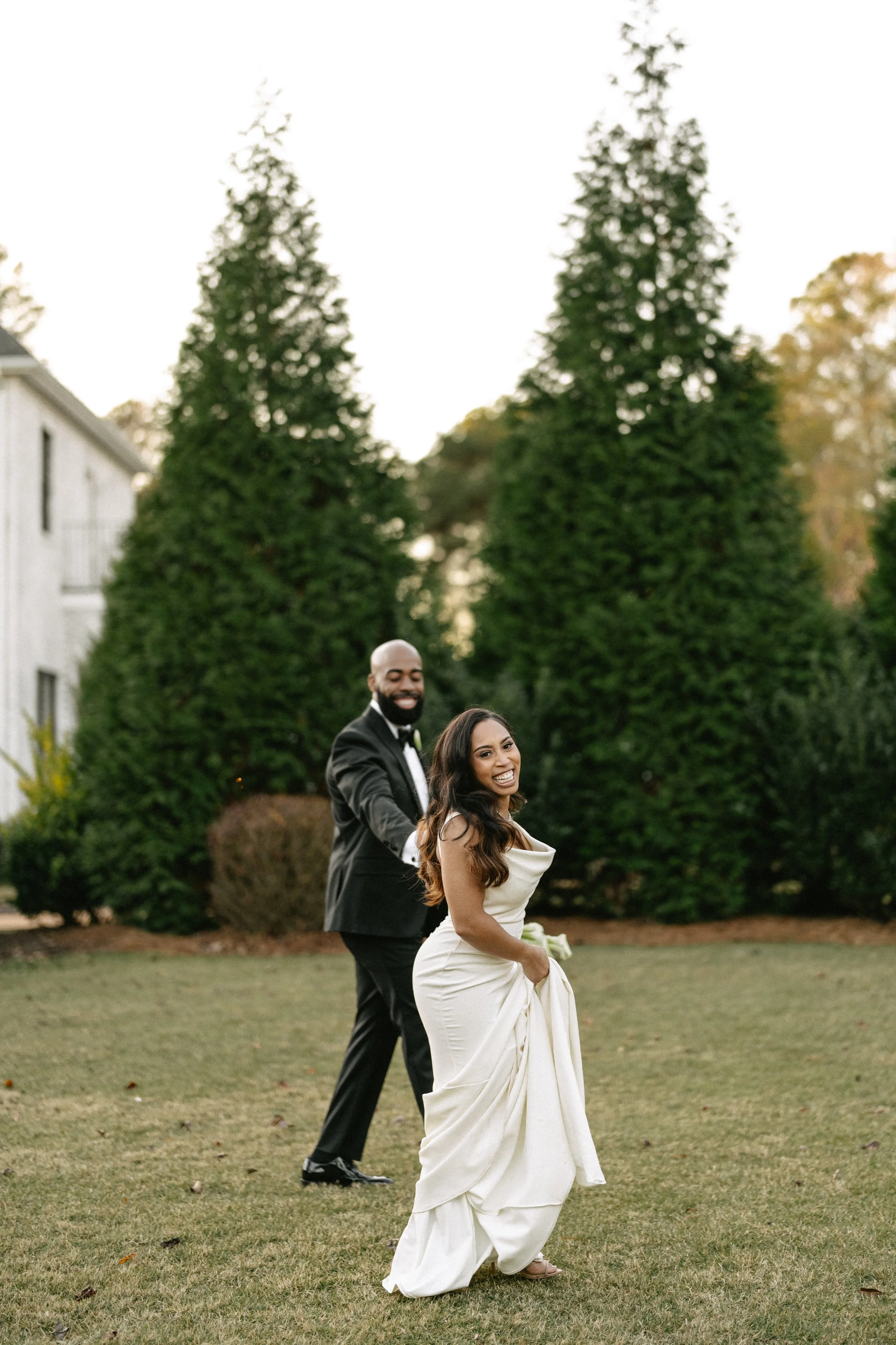 MORELOVEPHOTOGRAPHY_THEBRADFORDWEDDING-43.jpg