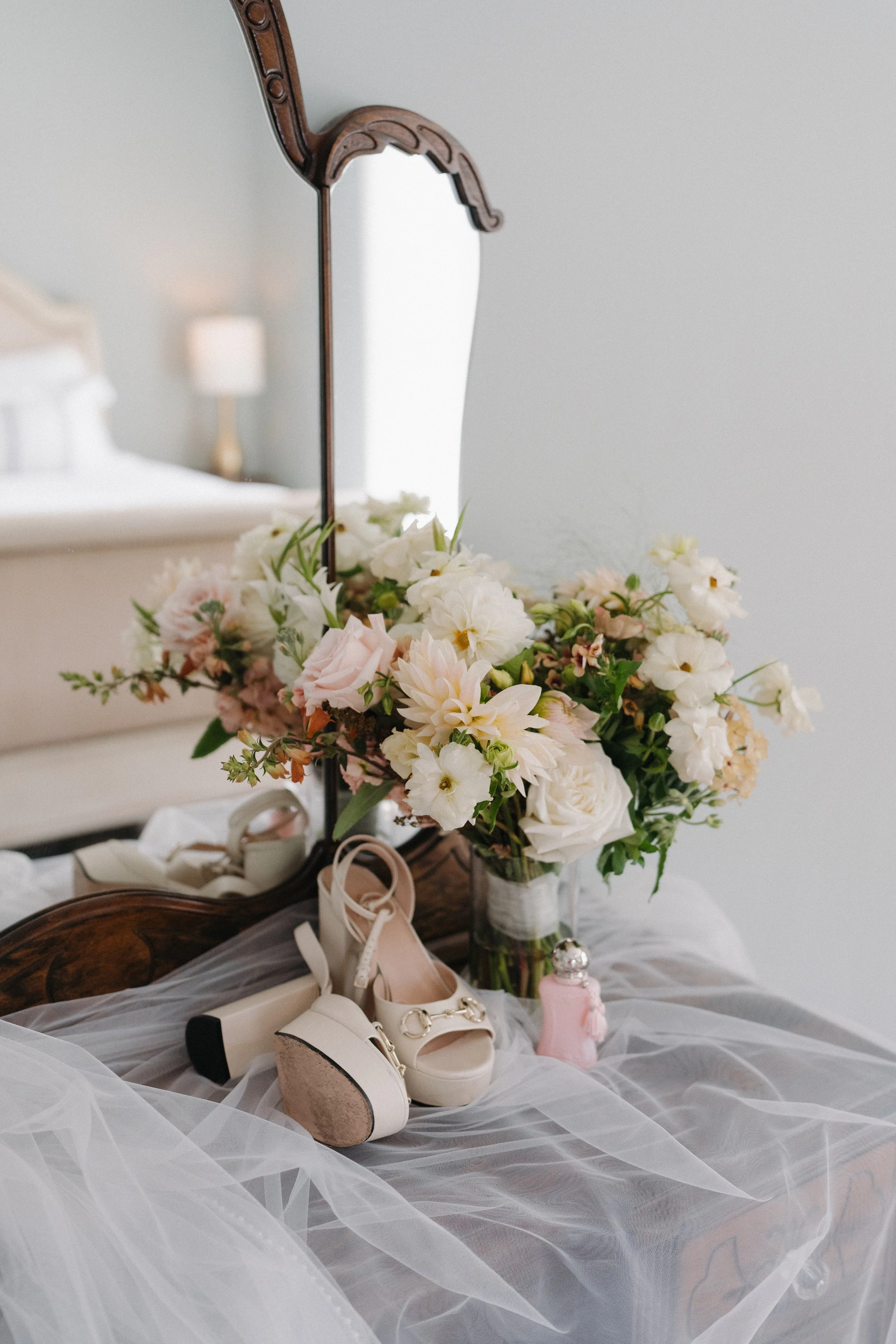sandk1HeelsandFlowers.jpg