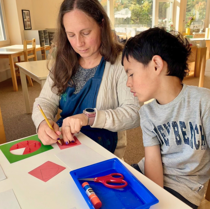 Discover Hollis Montessori School Header Image.png