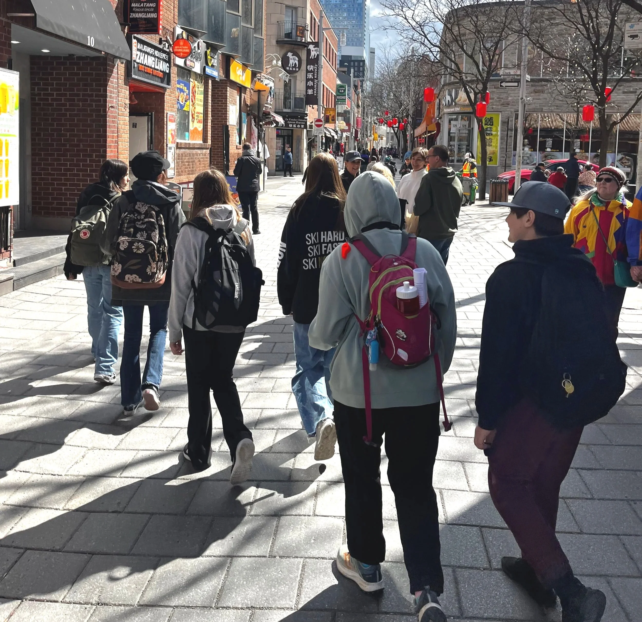 Junior High students find their way around Montreal