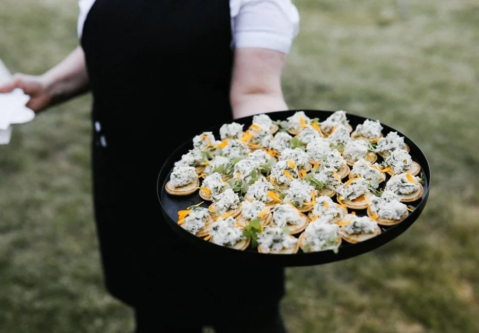 Recovery brunch on the lawns, the morning after? As relaxed - or as fancy - as you like? Whether that means pastries & mimosas or cheese toasties & coffee, we’ve got you 🥂 
⠀⠀⠀⠀⠀⠀⠀⠀⠀
A St. Agnes wedding means exclusive use of the estat