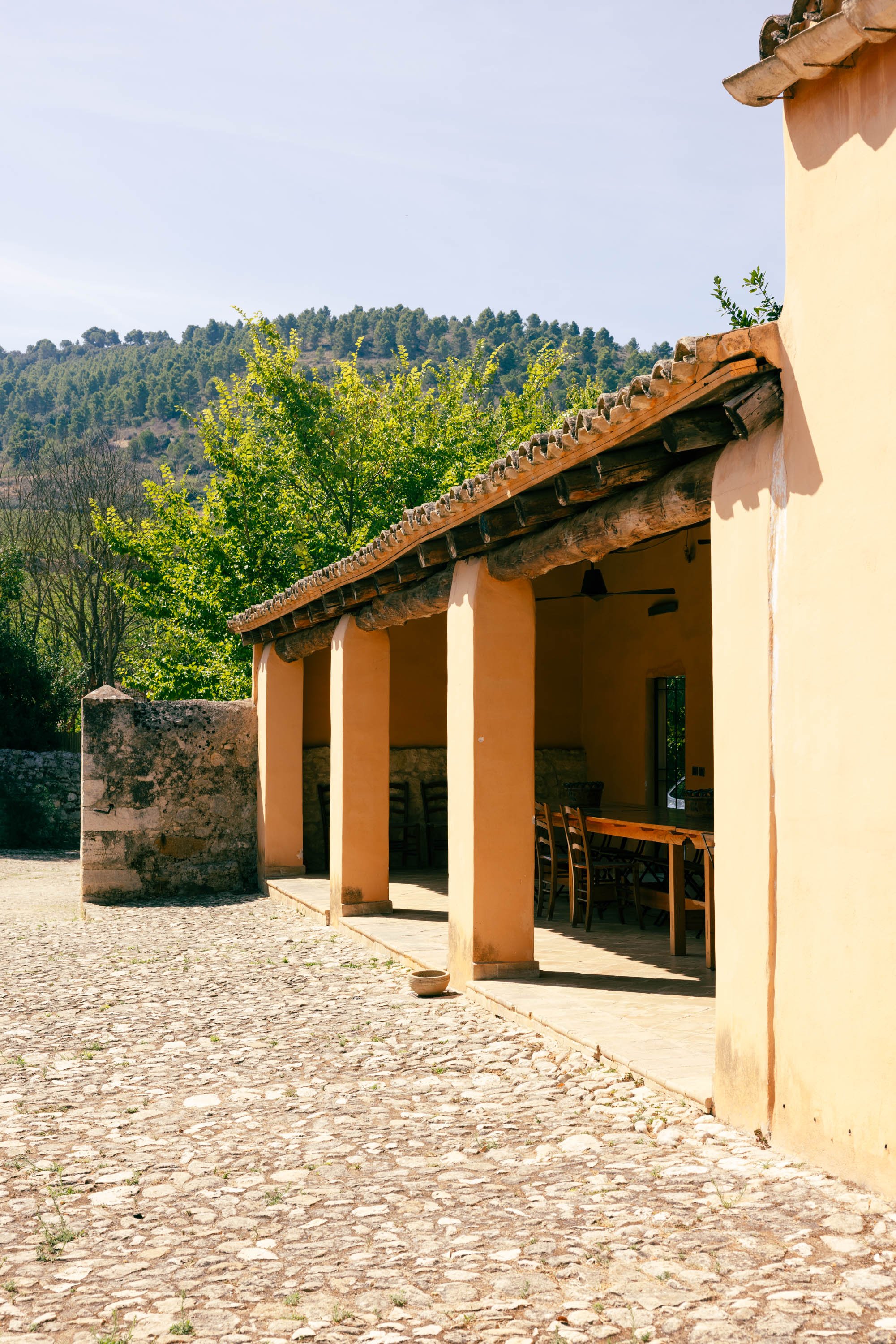 Planeta Winery -Ulmo-2.jpg