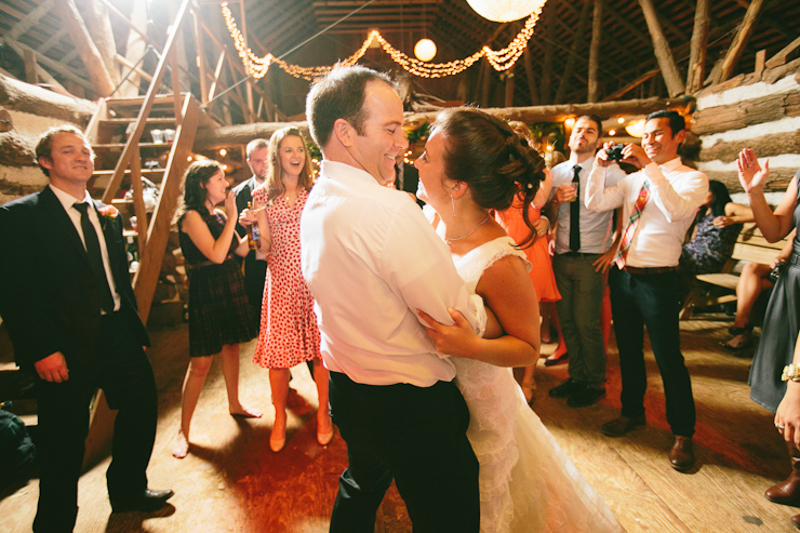 JoshMcCullock_Tulsa_barn_wedding-47.jpg