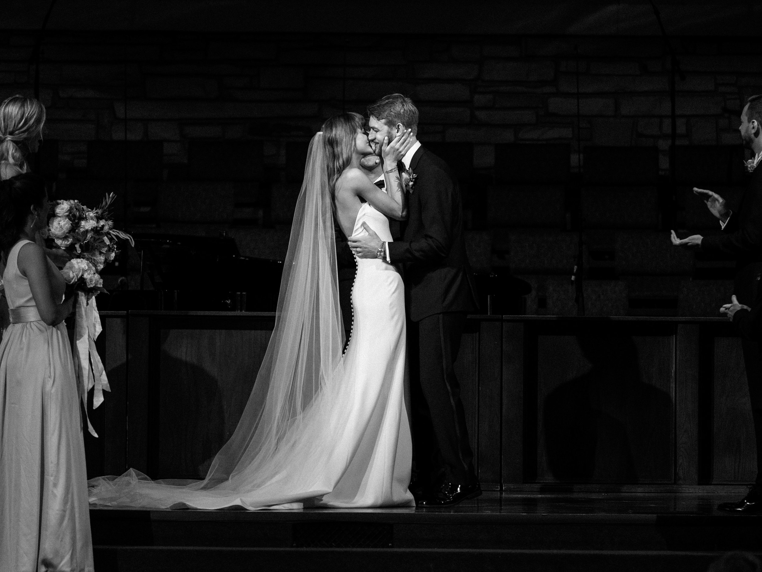 OKC Skirvin wedding-15.jpg