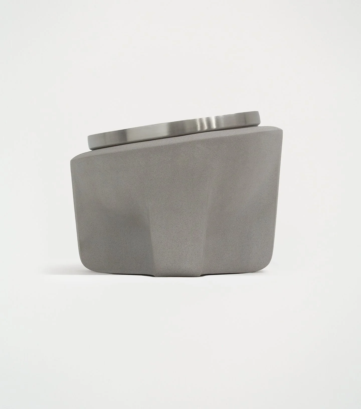 SABI-Combo-VesselConcreteL-BowlBrushedL-3_Ecom.jpg