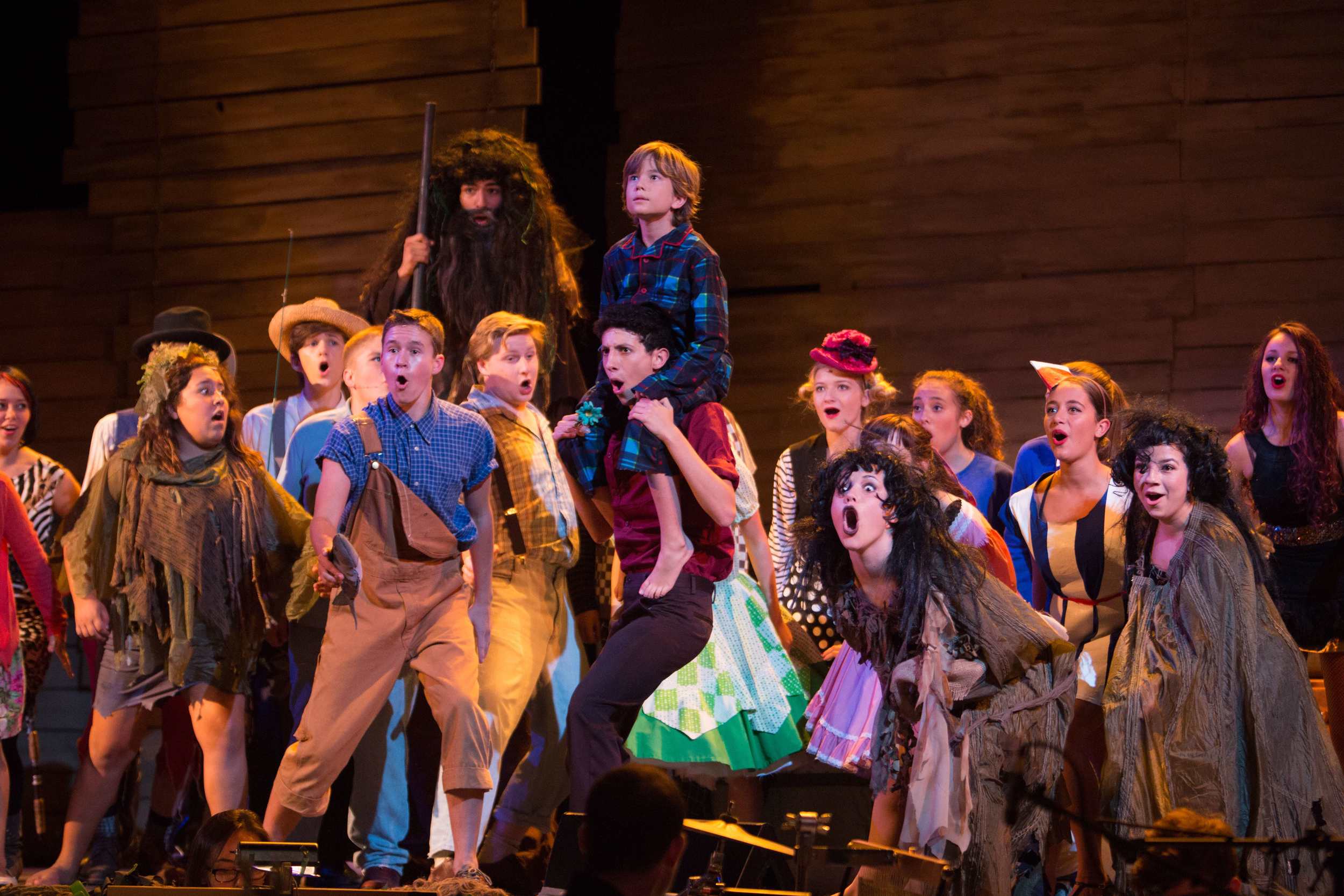 Big Fish: The Musical at Santa Barbara High School Theatre, Fall 2014. Photo: © Isaac Hernandez/PhotographybyIsaac.com