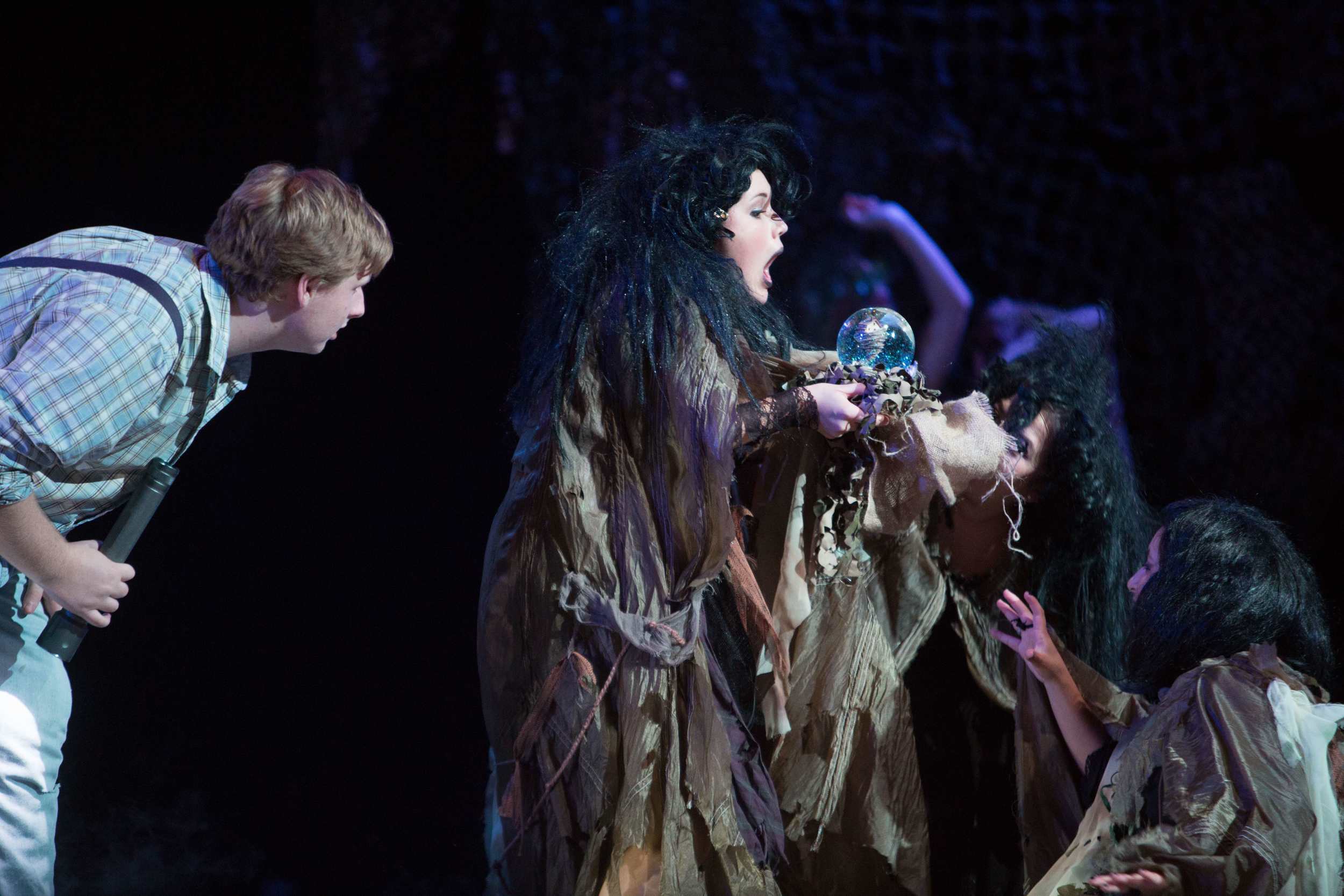 Big Fish: The Musical at Santa Barbara High School Theatre, Fall 2014. Photo: © Isaac Hernandez/PhotographybyIsaac.com