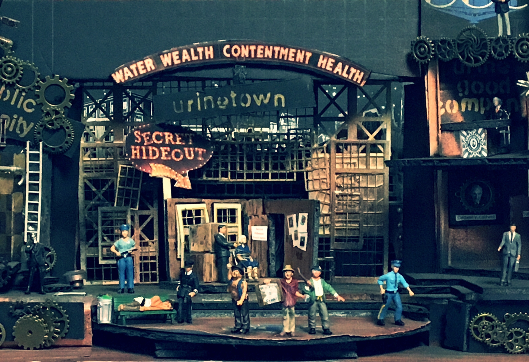 urinetown+set+2.jpg