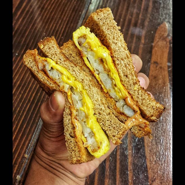How do you like your eggs? Scrambled or Fried? Don't forget to add our new FAT SAUCE (temporary avaliable Bridgewater only)
.
.
.
#happy #fryay #friday #eggs #cheeeeese #sauce #eggslut #eggcellent #eggsandwich