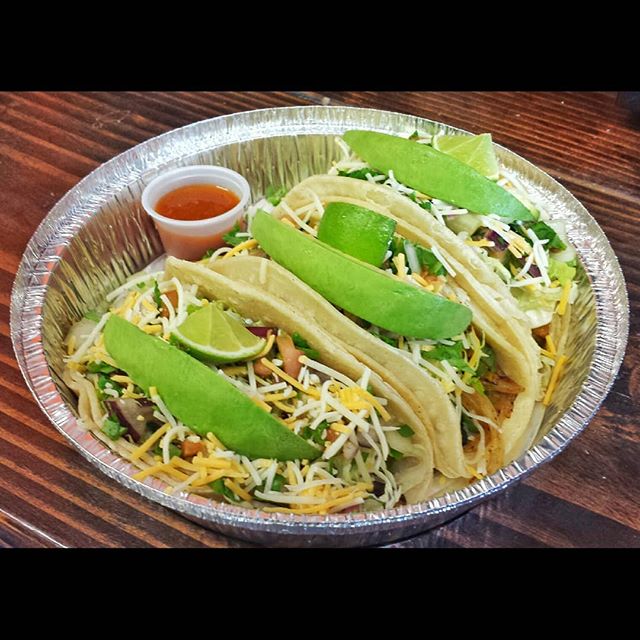 Have a specTACOlar day!! .
.
.
#taco #thursdaymotivation #eeeeeats #foodgasm #sotasty #buzzfeast #foodislife #thursday