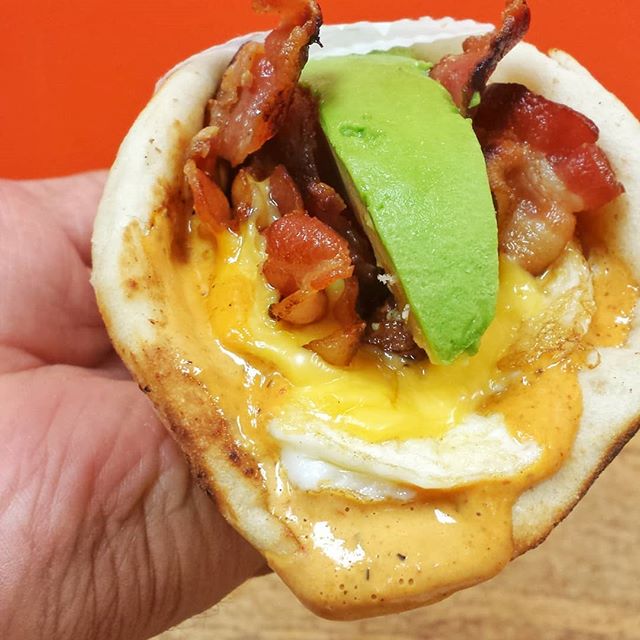 Mondays are for fresh starts.... come try our new Bacon, Eggs and Cheese on pita with Chipotle Sauce and avacado. .
π@sandwichtimedeli
π Tag your friends .
#motivated #mondaymood #sandwichtimedeli #avenel #keasbey #bridgewater #sohotrightnow #eeeeeats #njfood #njfoodie #forkyeah #devourpower #foodisfuel #buzzfeedfood #huffposttaste #spoonuniversity #bestofnj #breakfast #lunch #texmex