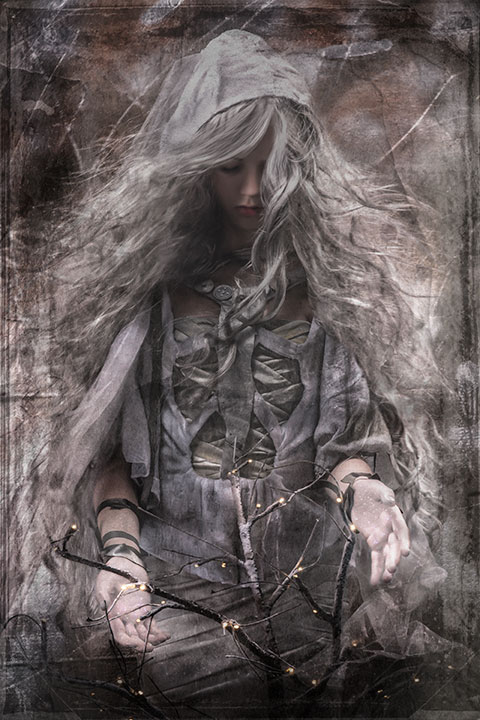 Merit Leighton- Avigal in “Urchins Project”