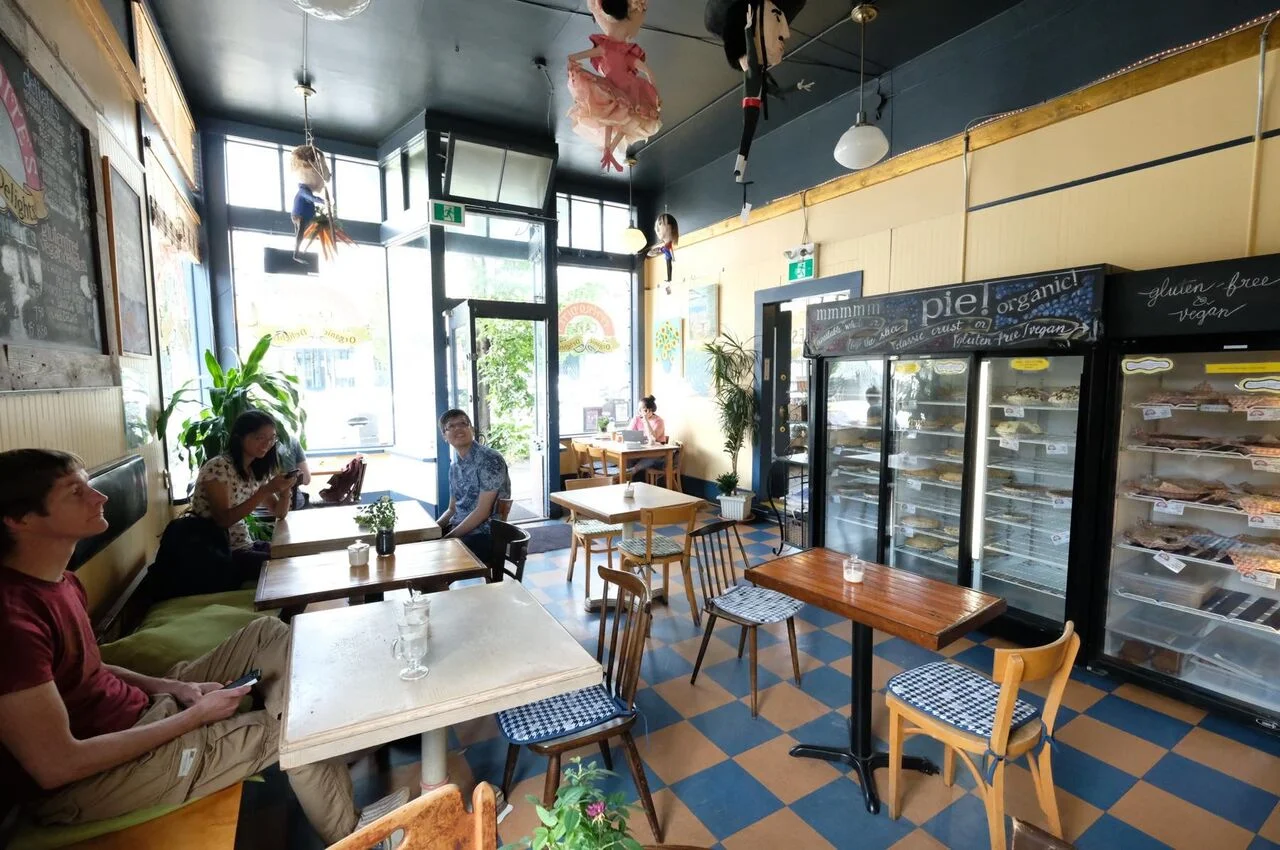 Aphrodite's Cafe 00018_preview.jpg