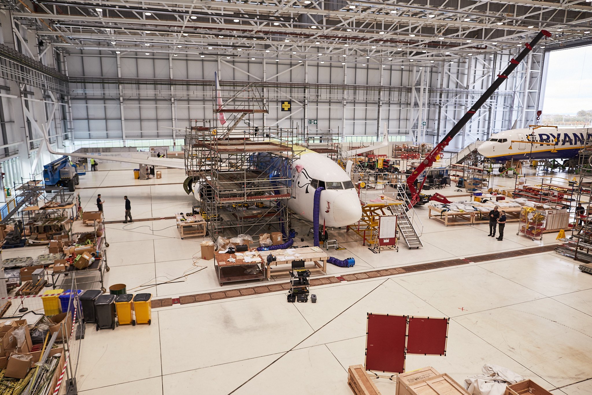 BOEING_GATWICK_HANGAR WIDE SHOT_4729.jpg