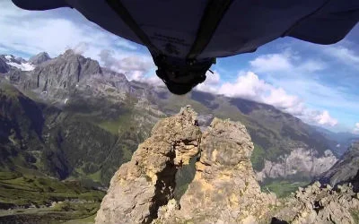 wingsuitFlight.jpg