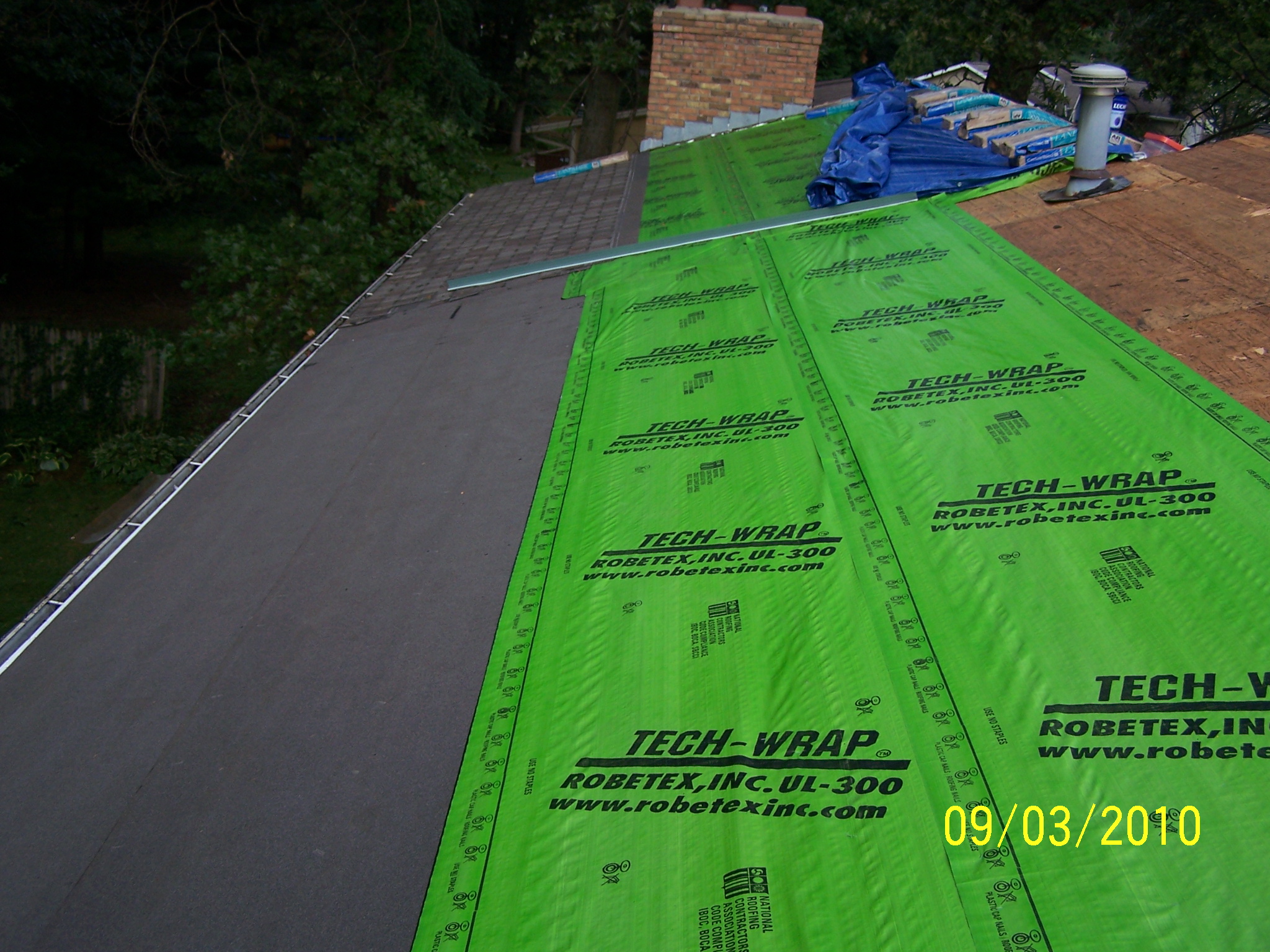 Roofing contractor in Holland, MI