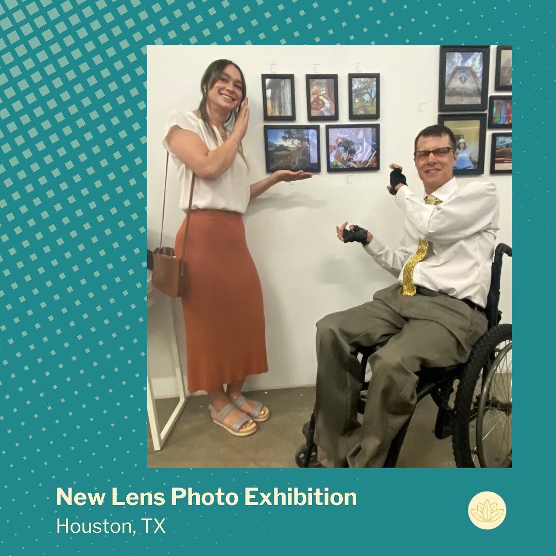 We love a photo gallery!

A recent group of New Lens participants hosted an in person gallery to celebrate their work - more than 150 folks turned out! 🥂

#photooftheday #photography #storytellingphotography #storytelling #photos #mindfulness #thera