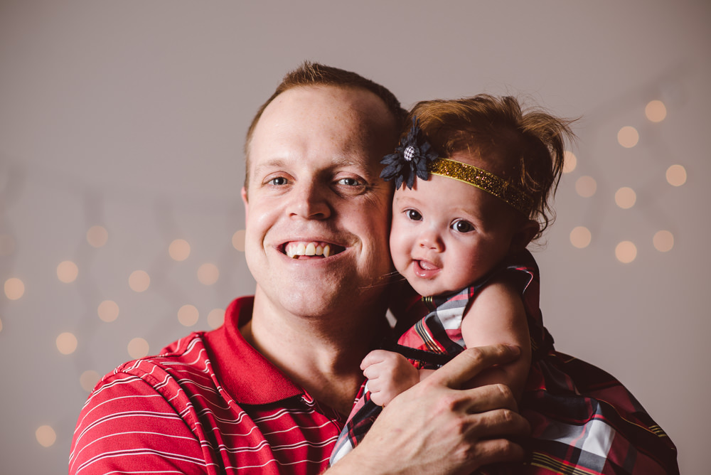 Chloe-Holiday-Portraits-012.jpg