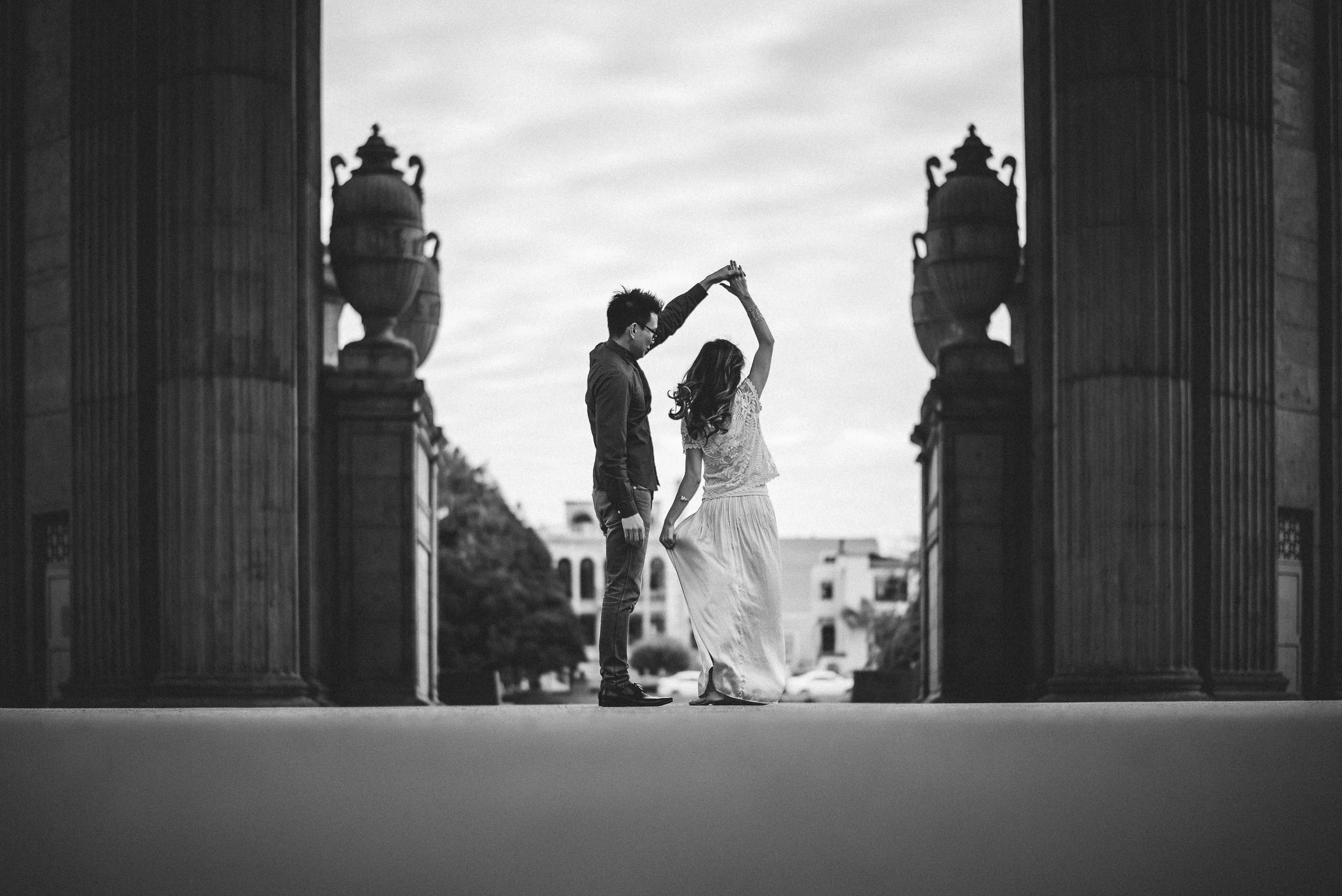 Palace-of-Fine-Arts-San-Francisco-Engagement-Photography-010.jpg