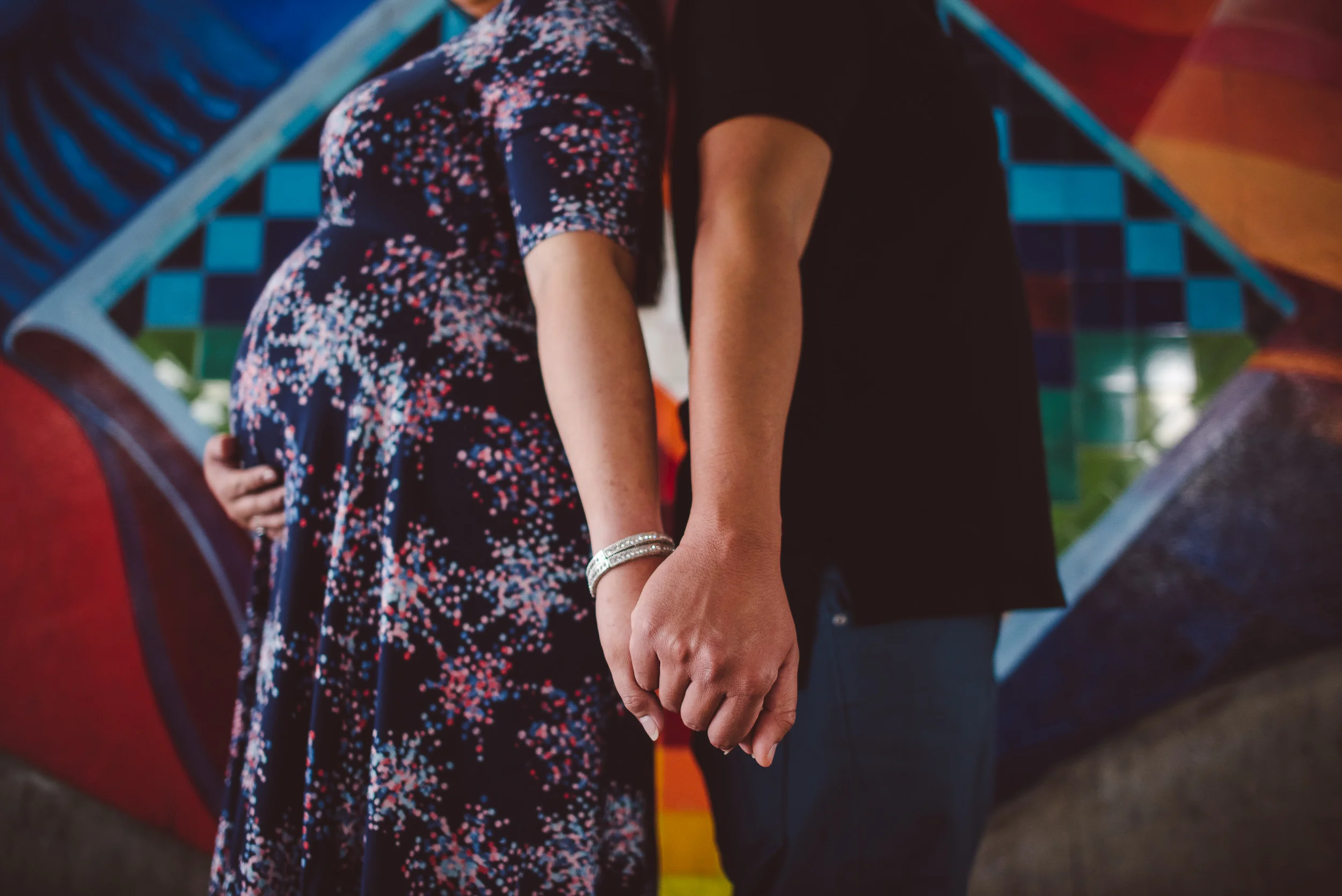 Downtown-Old-Town-Sacramento-Maternity-Photography-014.jpg