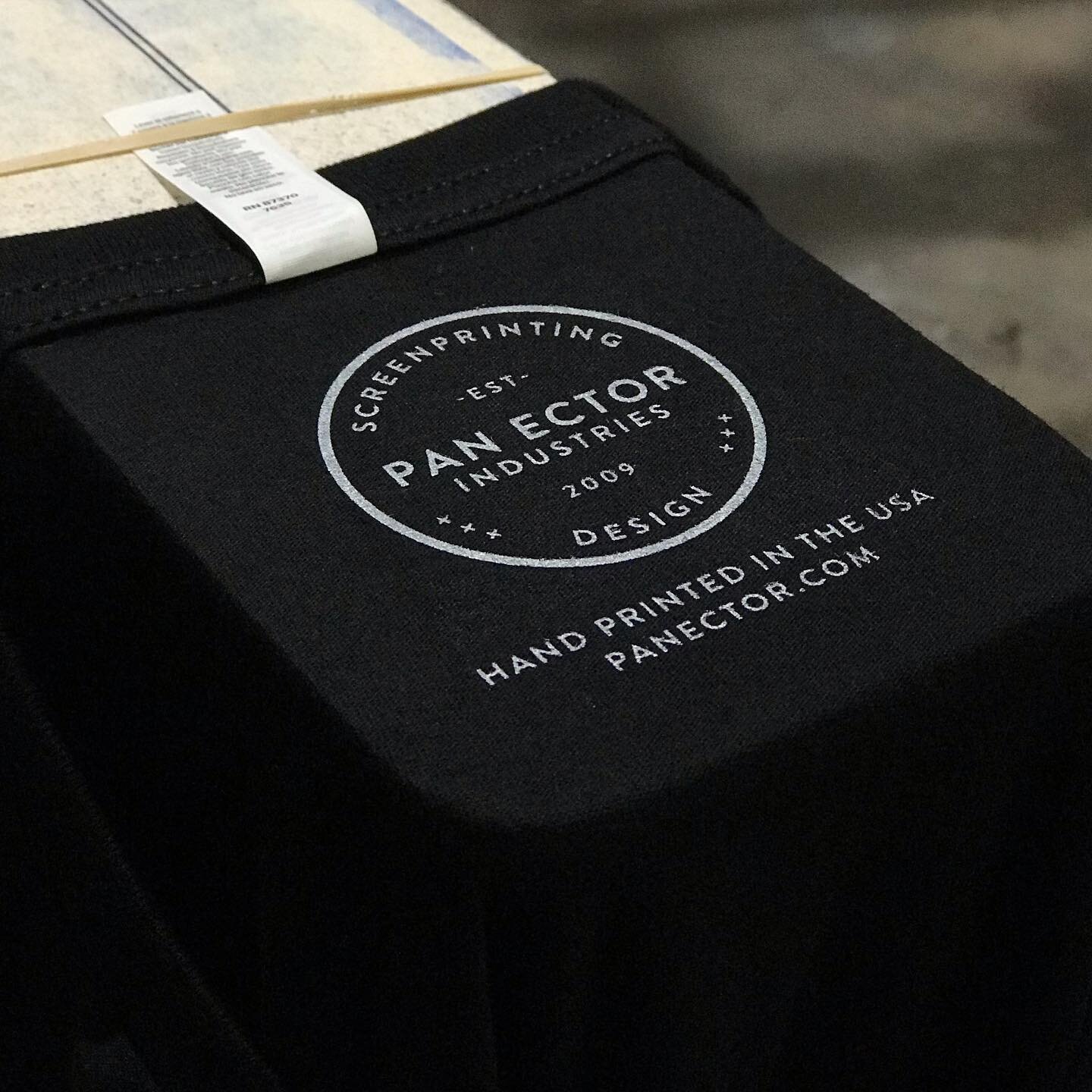 Event season is among us ✨

#liveeventprinting #screenprinting #customtags #customapparel #customshirts #liveprinting #events #dallasevents #denton #dentontx #fortworthevents