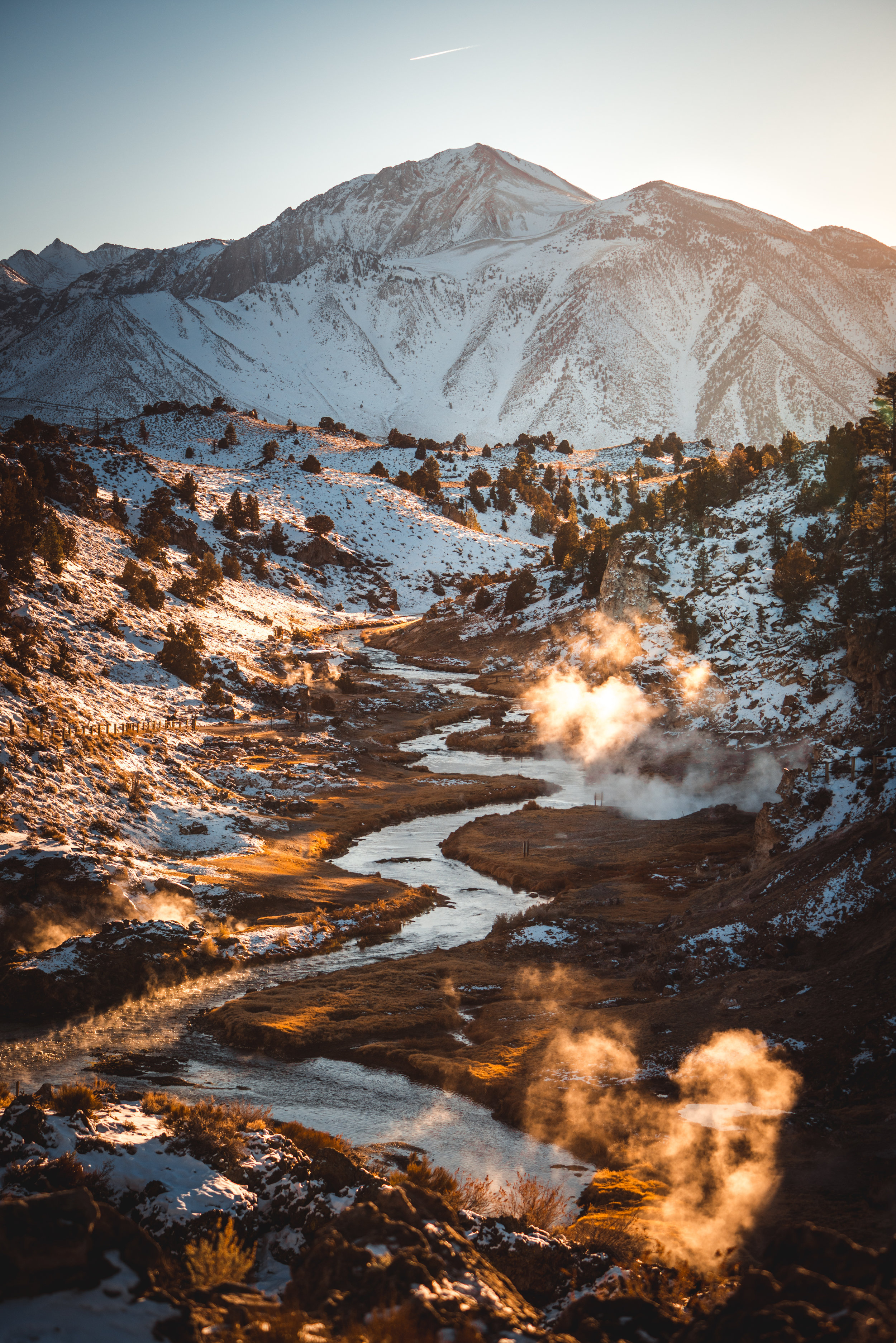 sundown-in-the-eastern-sierras.jpg