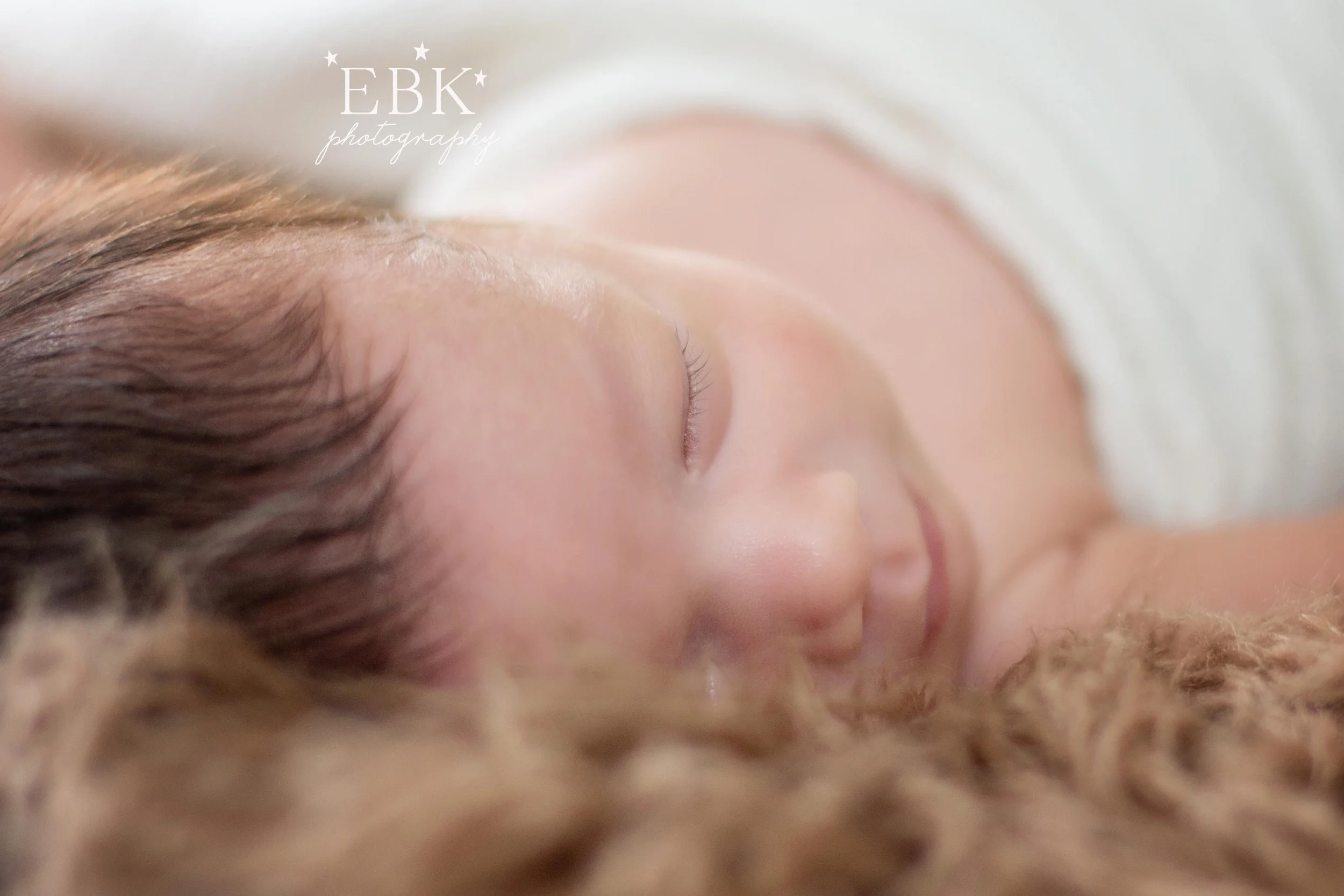 Crespo_Newborn-05.jpg