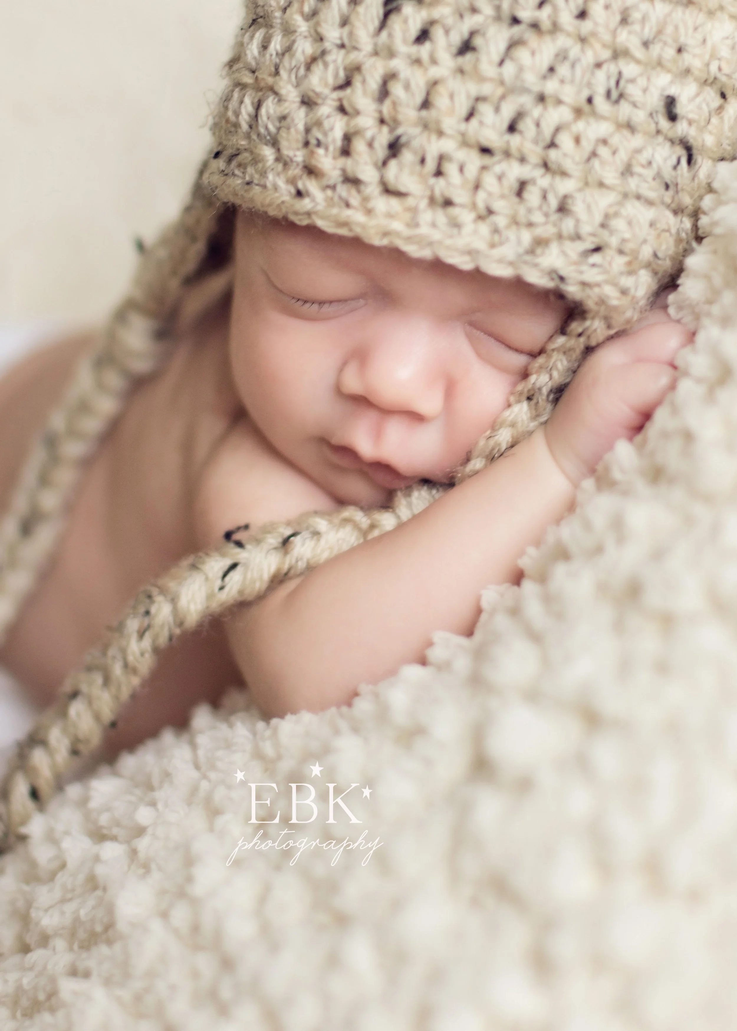 Crespo_Newborn-08.jpg
