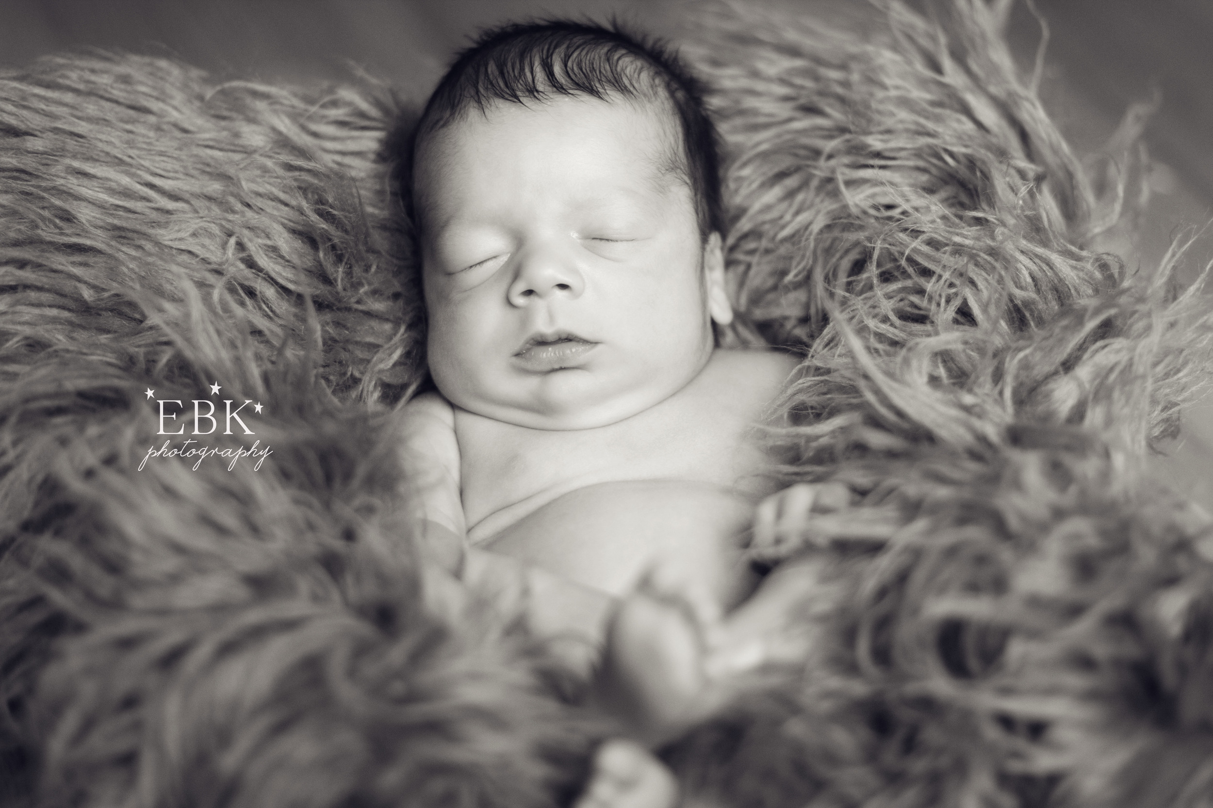 Crespo_Newborn-09.jpg