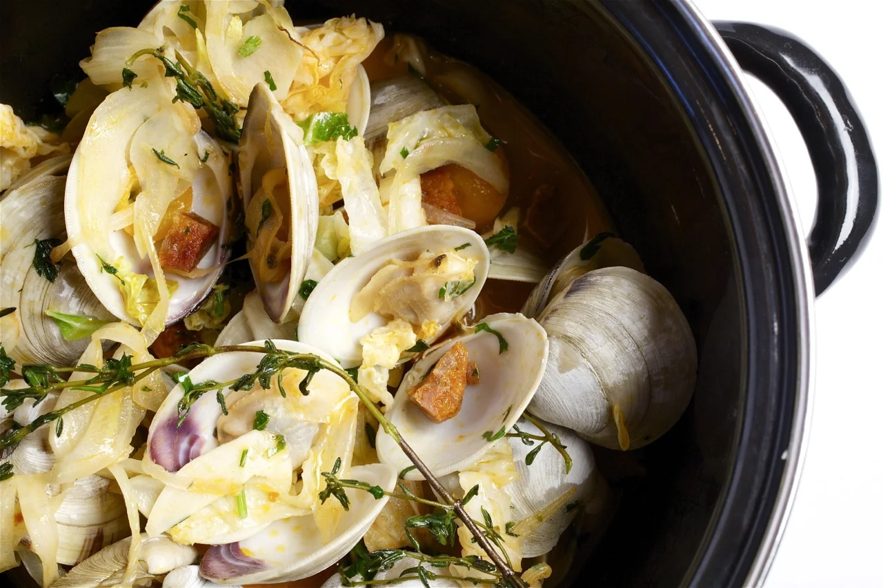 Belgain ale steamed clams