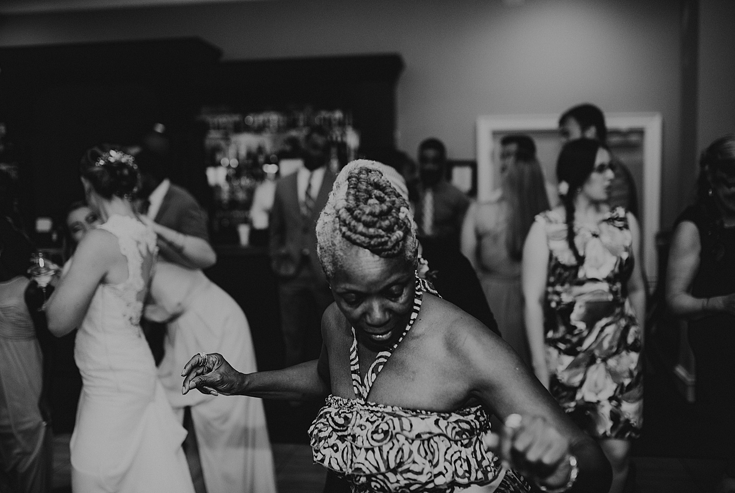 CodyJamesBarryPhotography_FawnLakeCountryClubWedding_FredericksburgVirginia-82.jpg