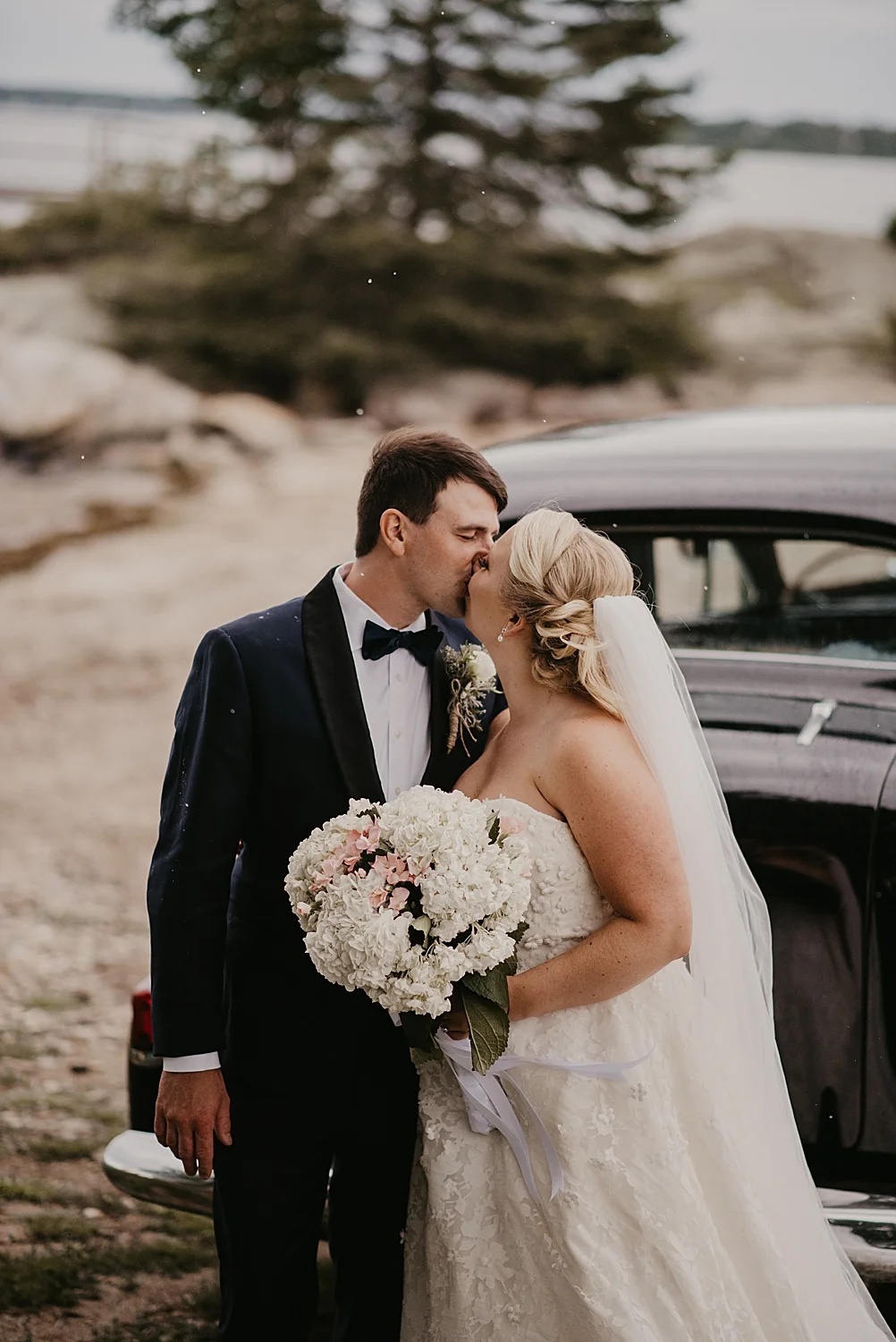 CodyJamesBarryPhotography_HodgdonYachts_BoothbayHarborWedding-54.jpg