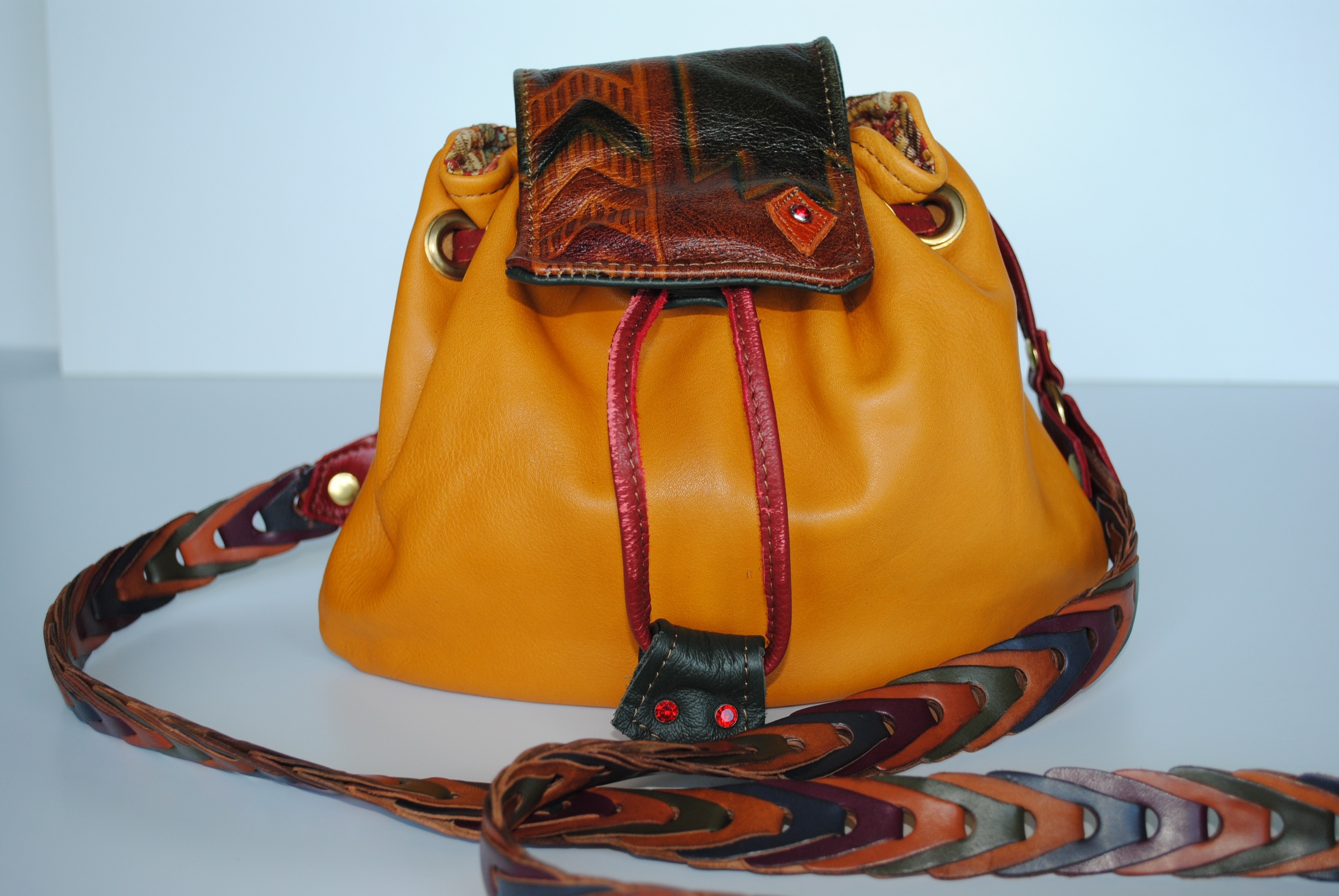 Haiwatha Leather Drawstring