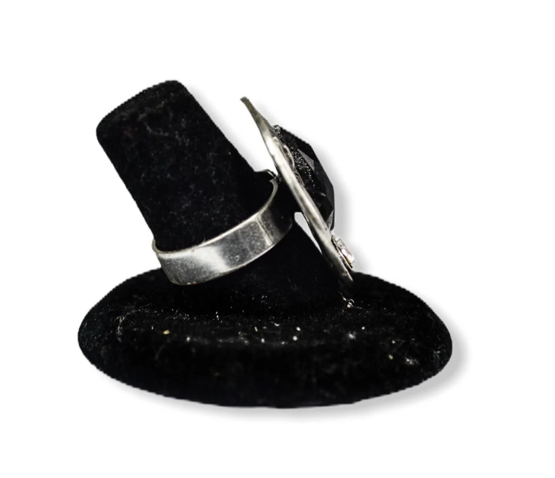 323D2B1B-3969-49D6-92C2-3D6B0F884C4C