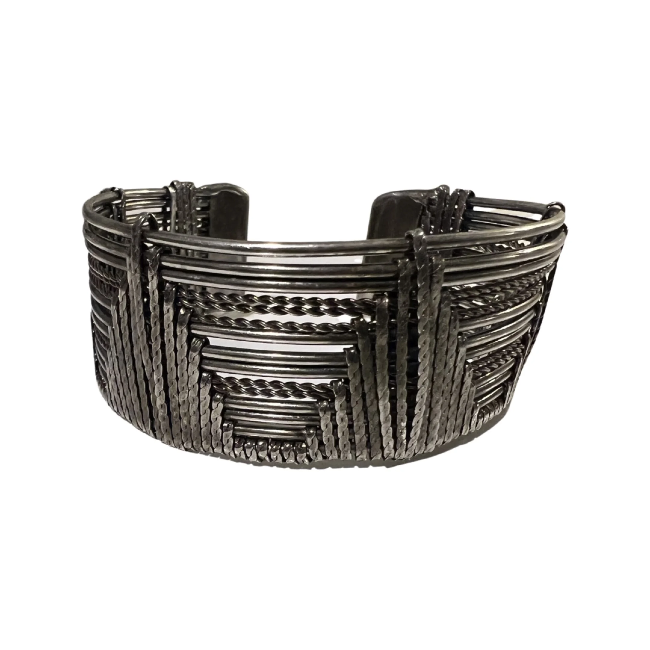 9A812644-680F-4566-B839-8F95AE514205