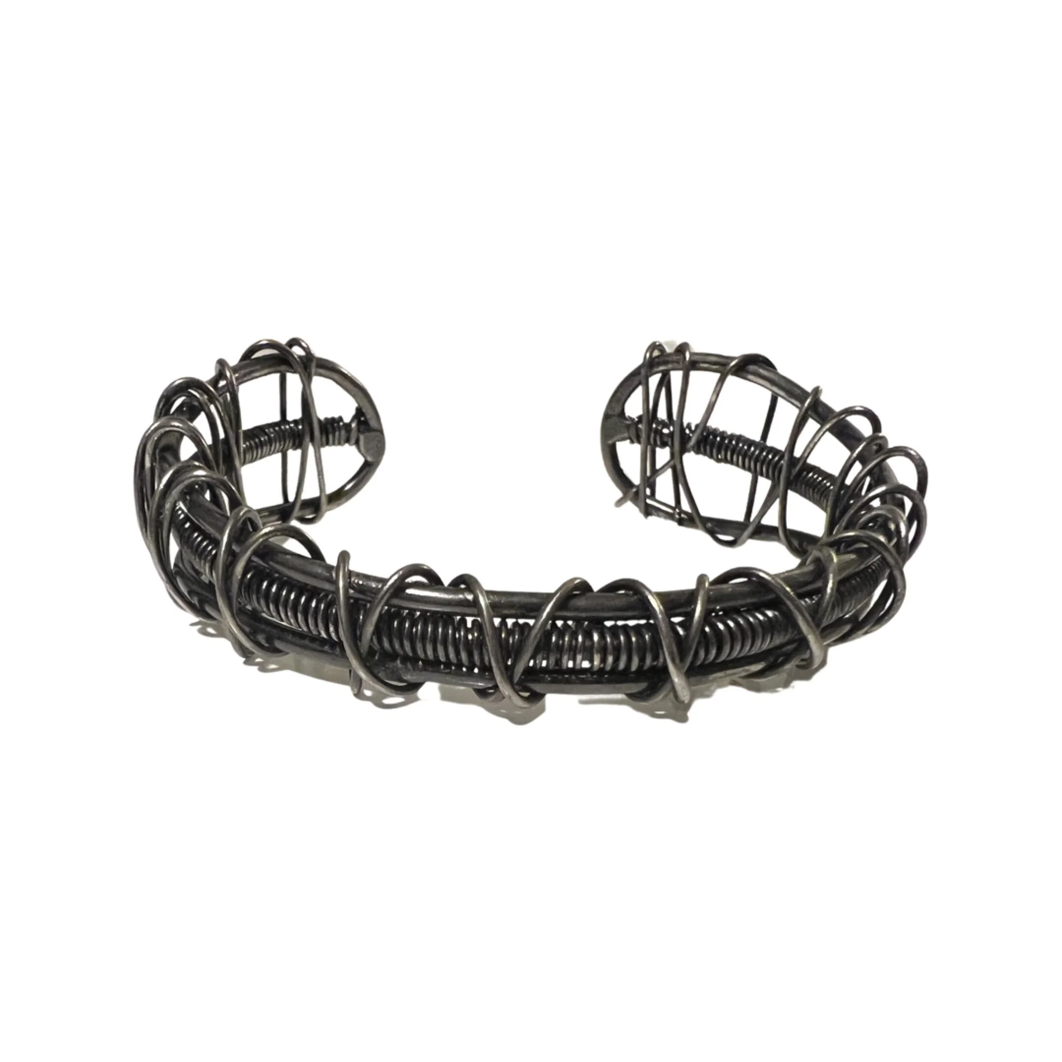 8DC61E46-E03C-4253-A5B2-914223FD4B8C