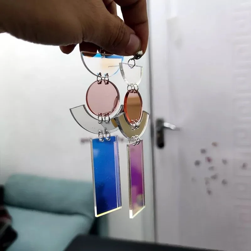 B5C72635-83C2-4564-80A9-C09C3D613496