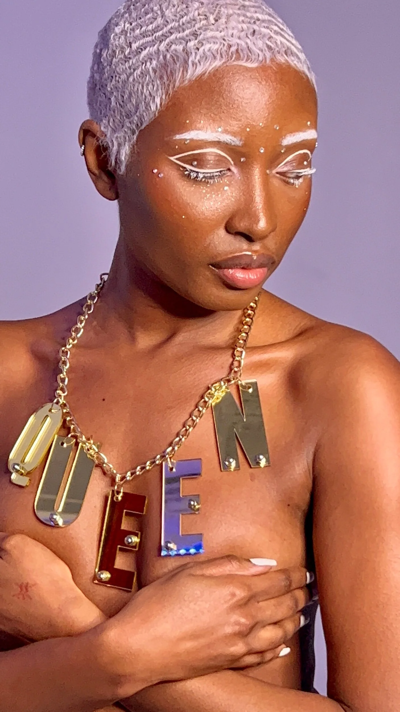 9E498B24-2155-472F-87E3-FEBCE1FE31B8