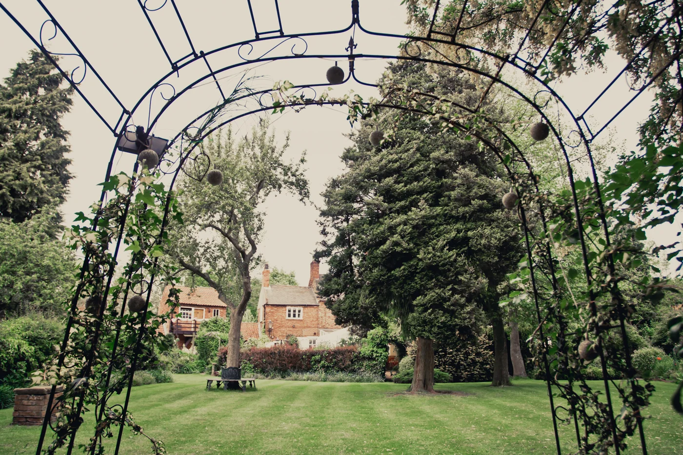 184 Keedy and Carl at The Secret Garden in Retford - Wedding Photography by Mark Pugh www.markpugh.com_.jpg