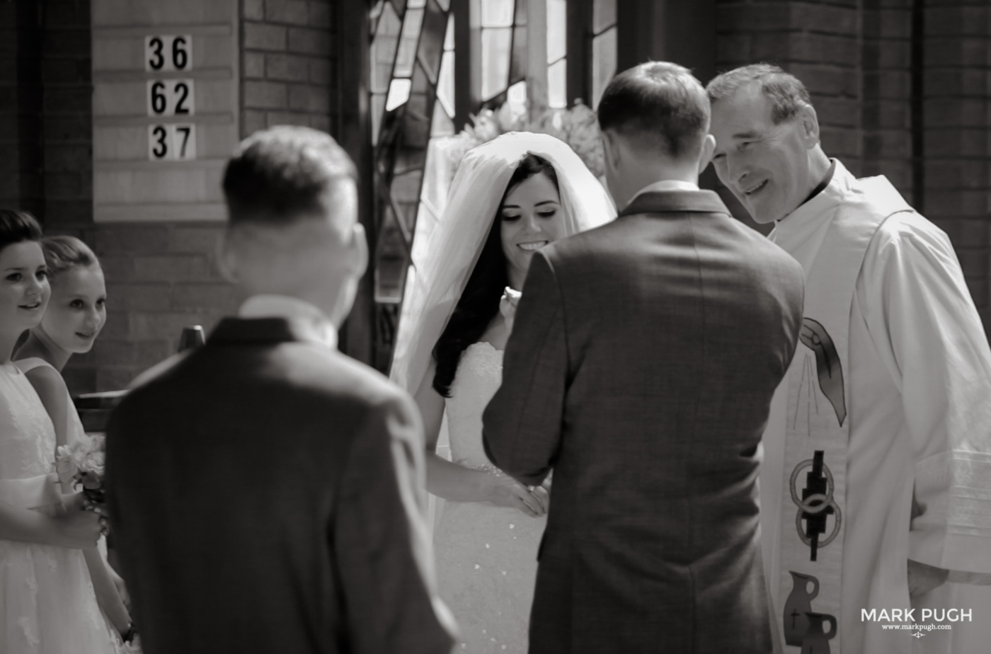 077 - Jacqueline and David - Fine Art Wedding Photography featuring Kelham House Country Manor Hotel NG23 5QP by Mark Pugh www.markpugh.com.jpg